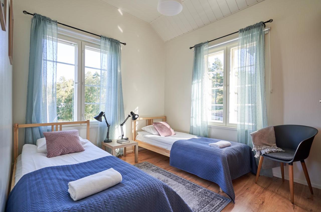 Hotel Villa Molnby Порвоо Экстерьер фото