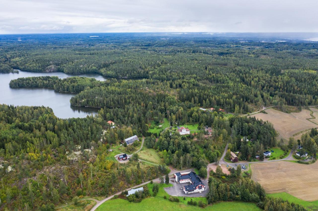 Hotel Villa Molnby Порвоо Экстерьер фото